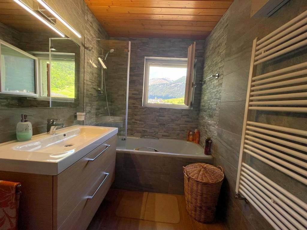 Window On The * Poschiavo